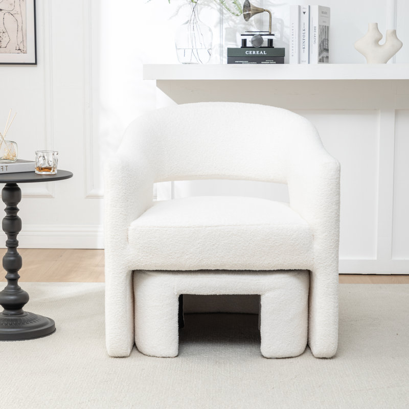 Fauteuil demi-tonneau avec repose-pieds, Fausse fourrure blanche