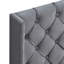 Grand lit plateforme en velours gris avec aile tendance et tête de lit décorative captivante