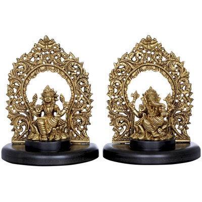 Figurines & Sculptures