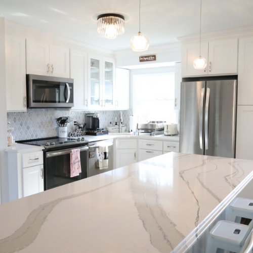 15" X 12" Marble Mosaic Wall Tile, Silver