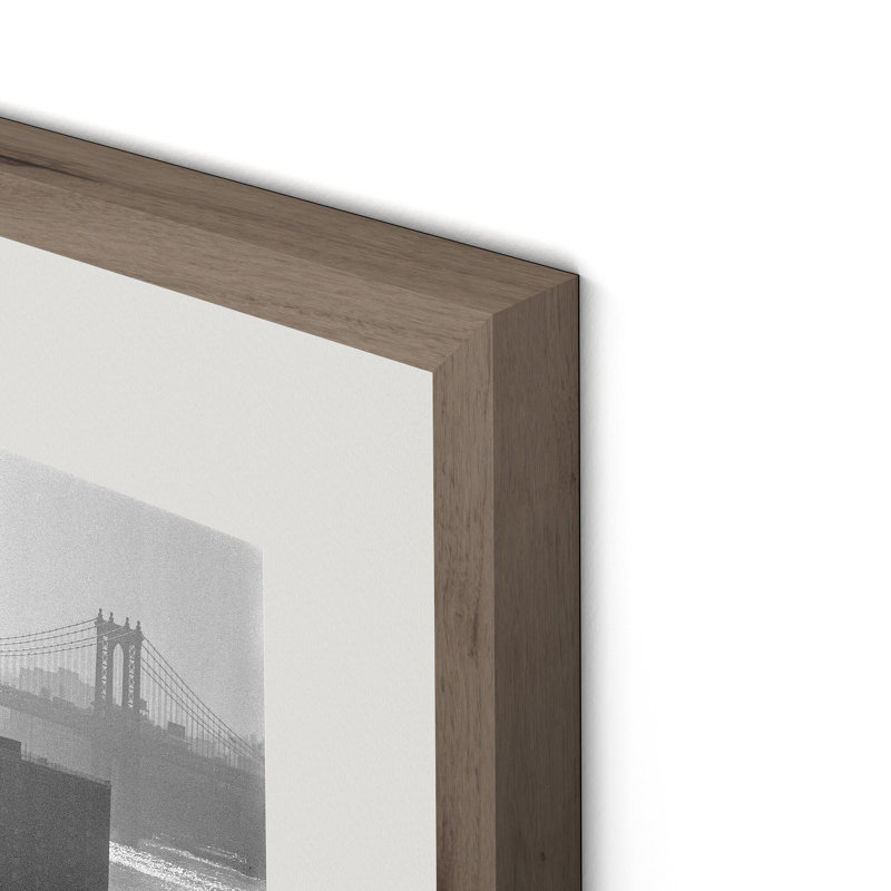 Pont de Brooklyn par Barbara Alper, W 18" x H 24", Rustic Walnut