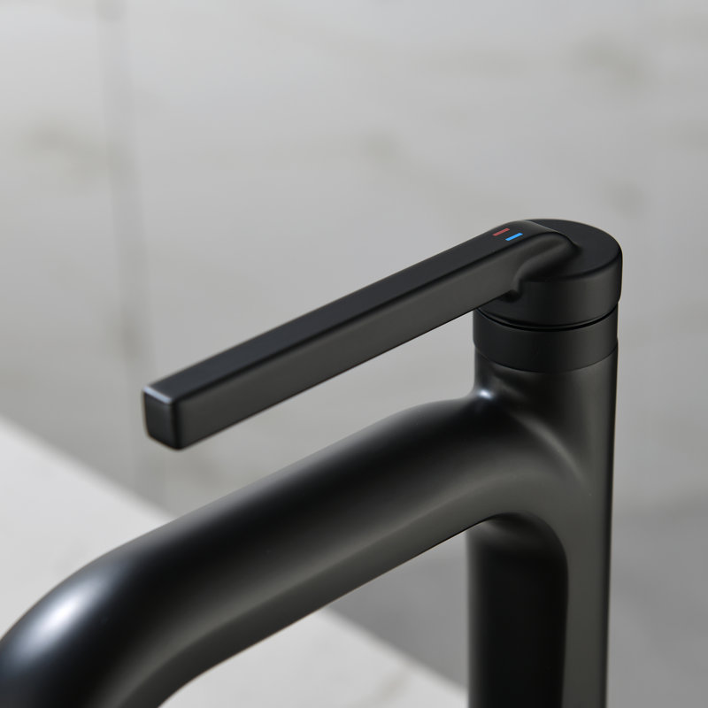 Robinet de lavabo vasque de 12,38 po de hauteur, robinet de meuble-lavabo avec tuyau d'alimentation en eau, Noir mat