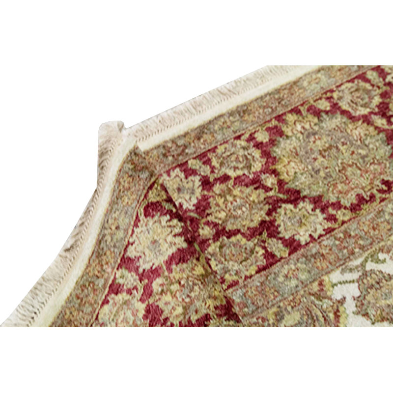 Wool Oriental Area Rug in Ivory/Rust