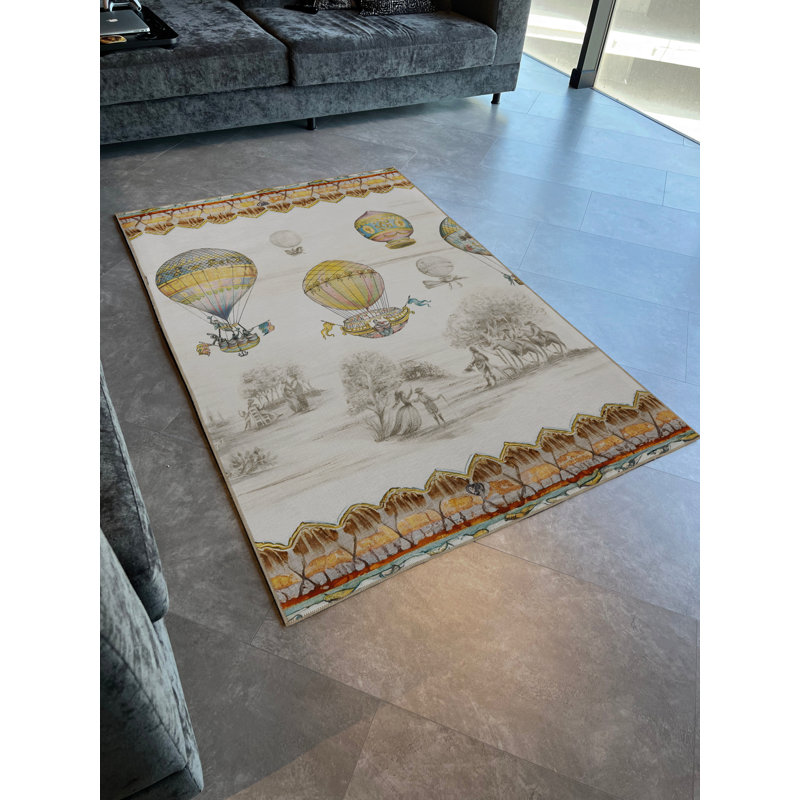 Tapis décoratif à motif de montgolfière, d'arbre et de cavalier jaune-beige, Rectangle 4 pi 11 po x 9 pi 10 po