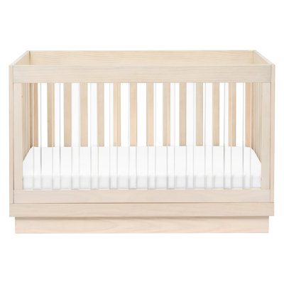 Harlow Pine 3-in-1 Convertible Crib