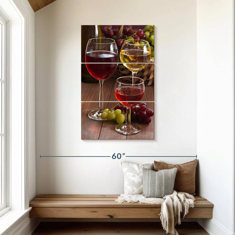 Verres à vin blancs et rouges, H 45 po x l 28 po