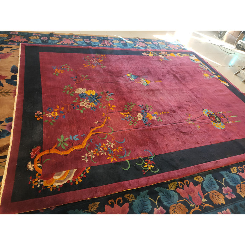 Antique Purple Color Filed Classic Floral Vase Pattern Chinese Deco Carpet