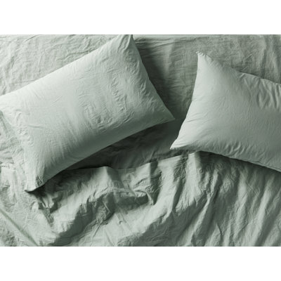 Crinkled Pillowcase