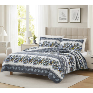 Hudson Paisley Quilt