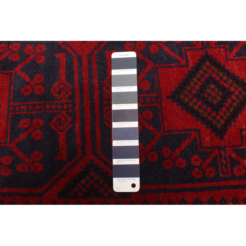 Tapis bleu marine Rizbaft 3 pi 6 po x 6 pi 11 po