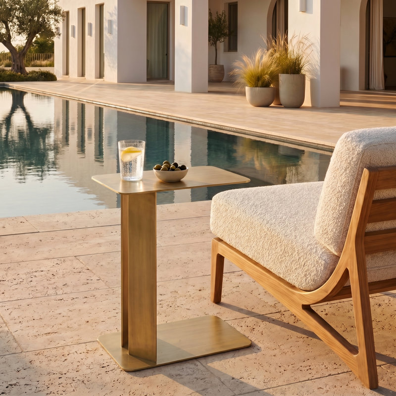 Table d'appoint en métal Ortiz