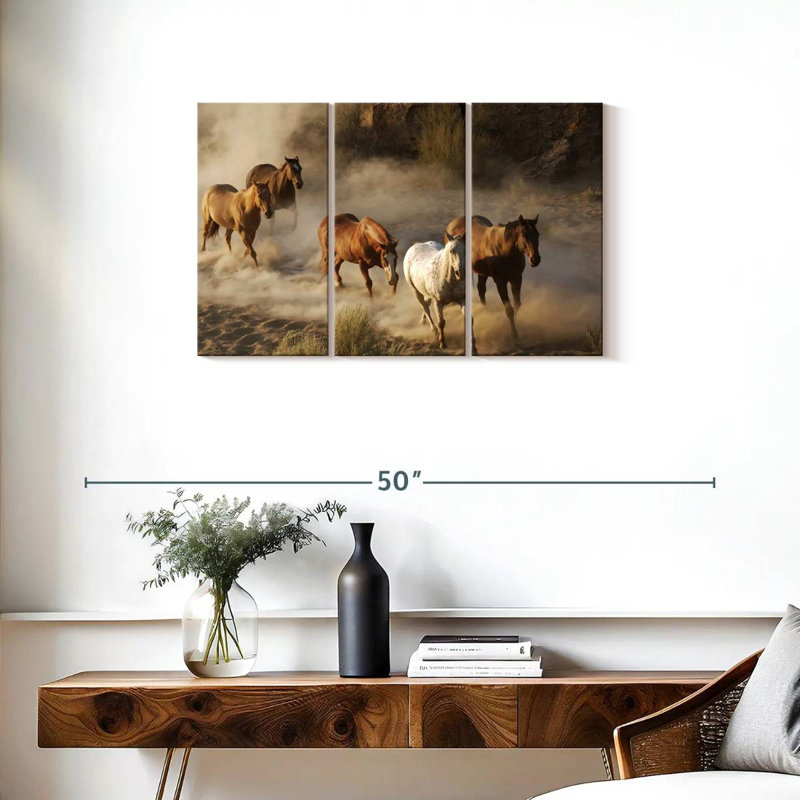 Brampt au galop, chevaux sauvages, H 20 po x l 33 po