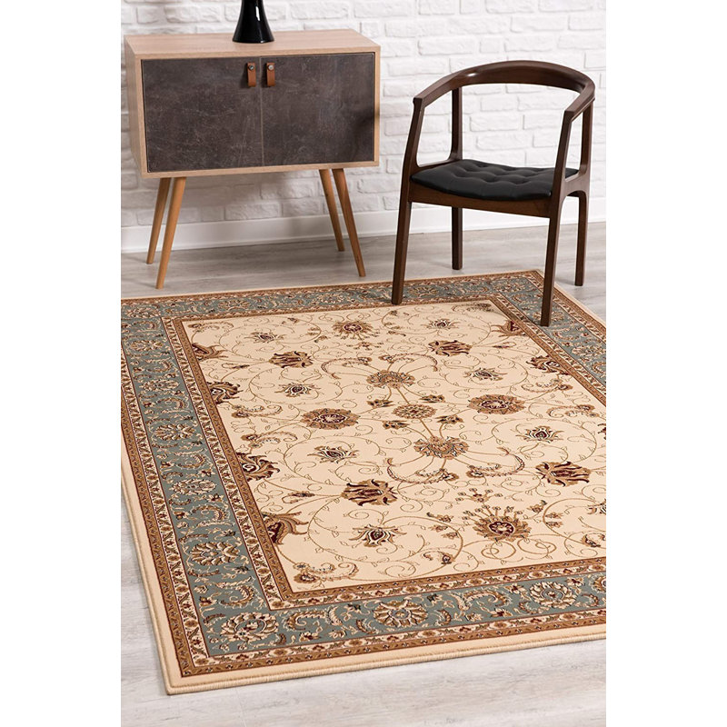 Tapis oriental crème / bleu Valerie, Rectangle 6 pi 6 po x 9 pi 4 po