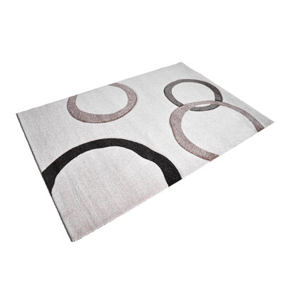 Ayssa Geometric Area Rug