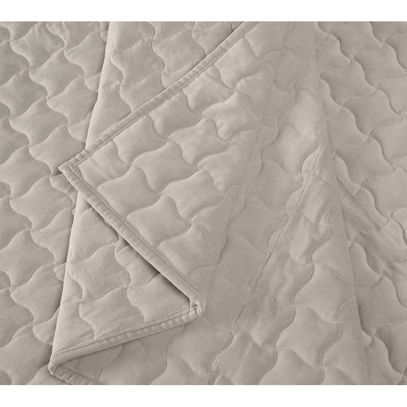 Brooklyn Loom Matte Cotton Velvet Wavy Square Stitch Quilt Set, Gray, Queen Quilt + 2 Queen Shams