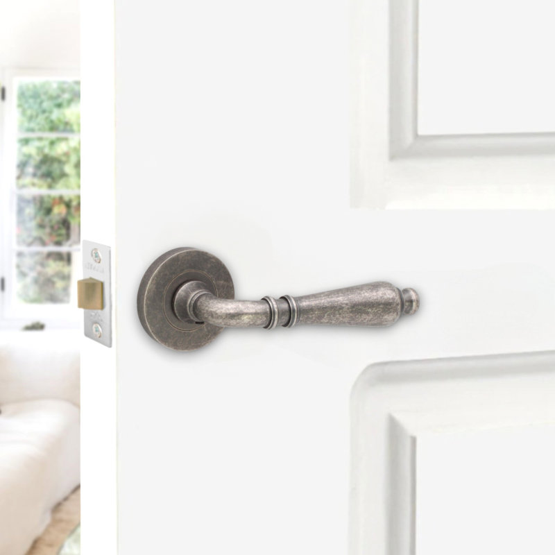 Hazel Lever Door Handle Pewter
