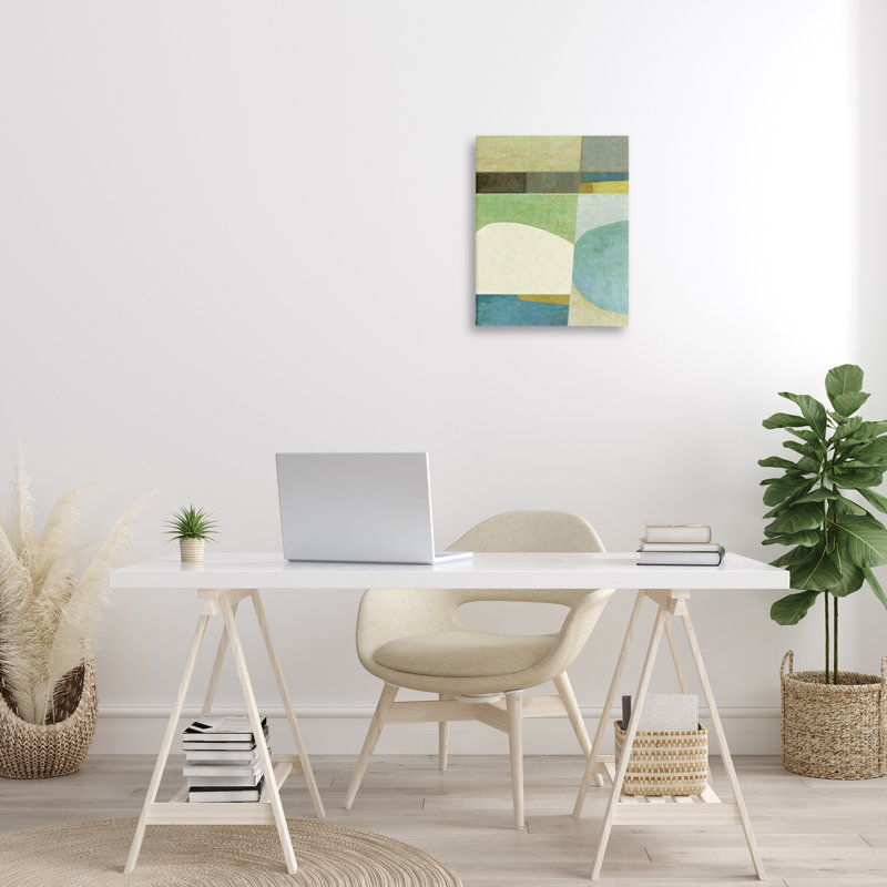 «Subtle Shapes Collage» par Suzanne Nicoll, H 20 po x l 16 po x P 1,5 po