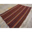 Tapis Kilim turc vintage multicolore à rayures, tissé à la main, de petite taille (122 x 183 cm).