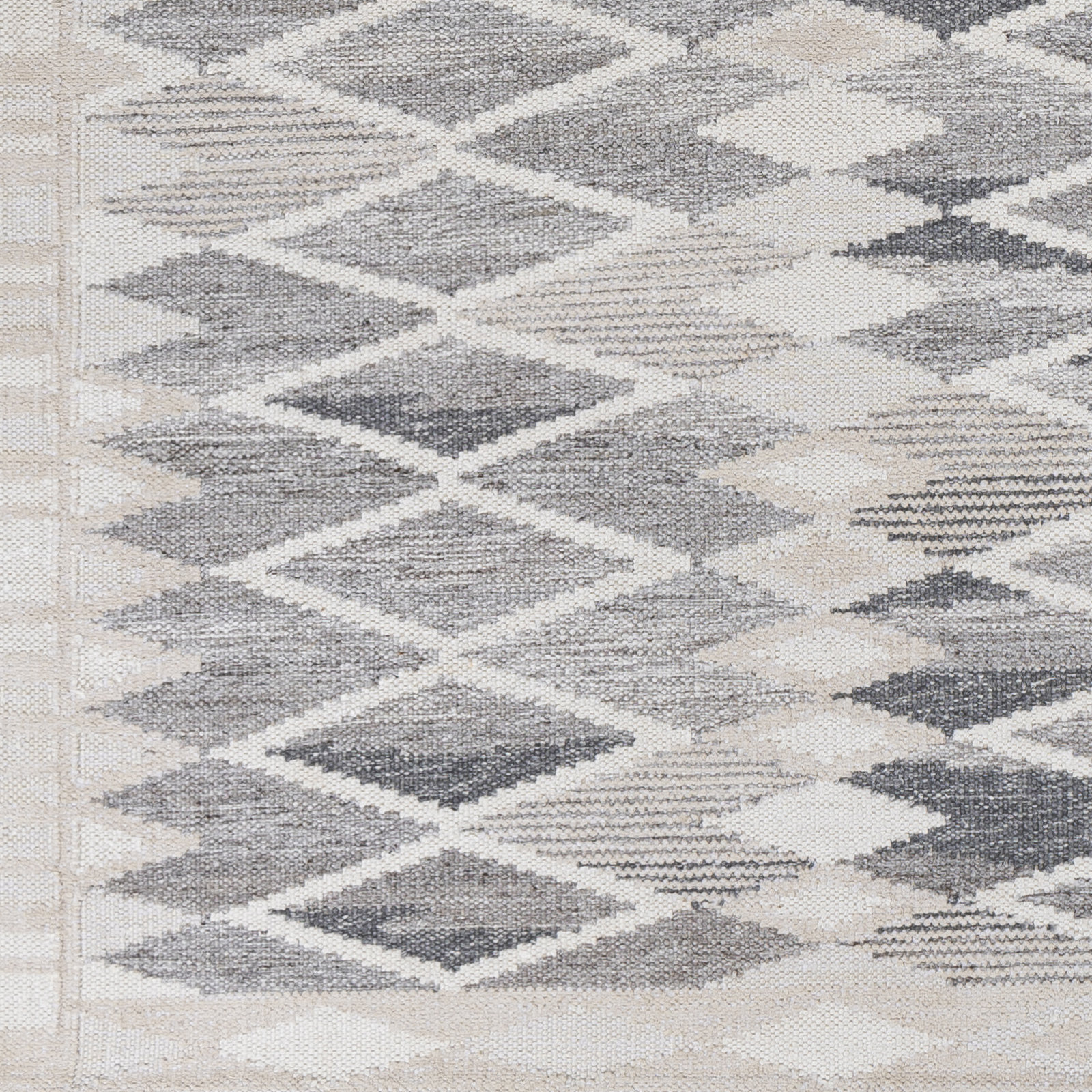 Gilson Hand-Woven Geometric Rug, Rectangle 2' x 3'