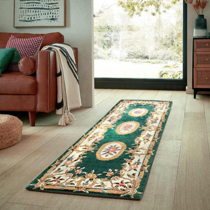 Tapis de couloir beige / blanc / vert en soie noué à la main 2 pi 6 po x 8 pi Oriental