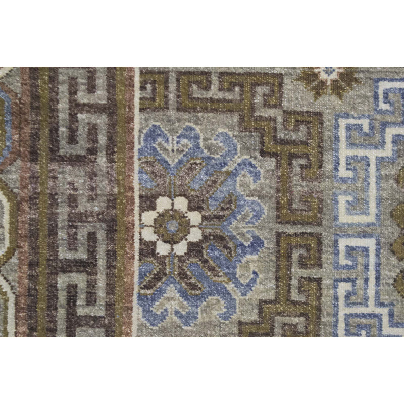 Hand-Knotted High-Quality Brown Area Rug
