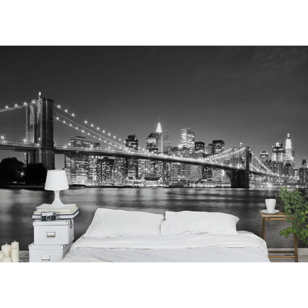 Nighttime Manhattan Bridge II 1.9m x 288cm Wallpaper