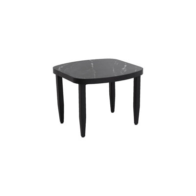 Table d'appoint d'extérieur compacte carrée courbée avec plateau en pierre frittée veinée noire et pieds en aluminium thermolaqué noir mat pour la terrasse et le porche couvert