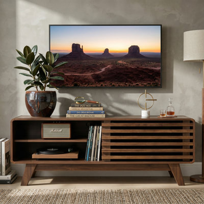 Mid-Century Modern 46-Inch Walnut TV Stand with Slatted Sliding Door and Storage Media Console Entertainment Centre for Living Room