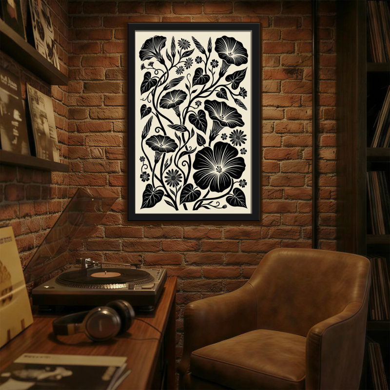 Plantes et fleurs à motif floral de vigne noire sur fond crème, H 24 po x l 16 po