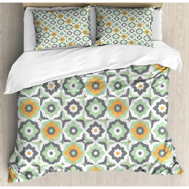 Eclectic Polyester Floral Duvet Cover, Queen Duvet Cover + 2 Shams