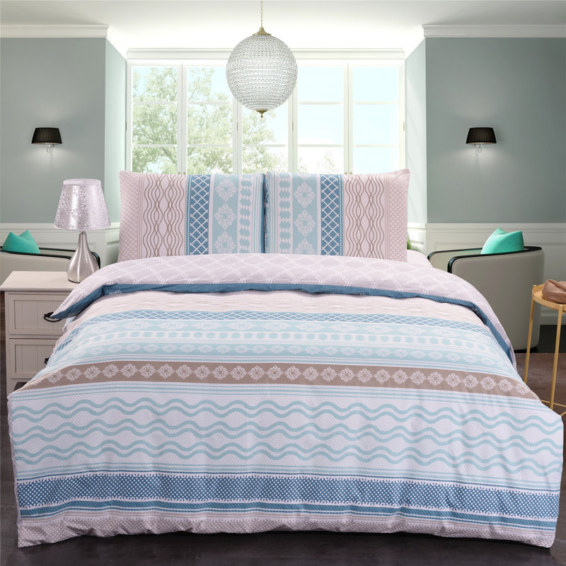 Polyester Geometric Shapes Duvet Cover, Queen Duvet Cover