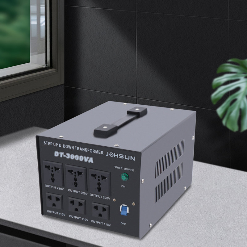 Convertisseur de tension 3000W (220V à 110V / 110V à 220V)