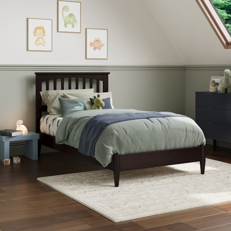 Lit plateforme en bois massif Aritra, Simple, Espresso