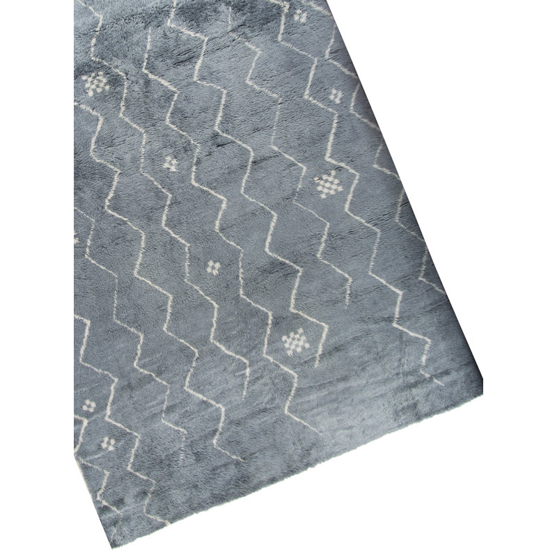 Hand Hooked Geometric Area Rug in Blue