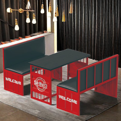 Combinaison de table et de chaises de style industriel