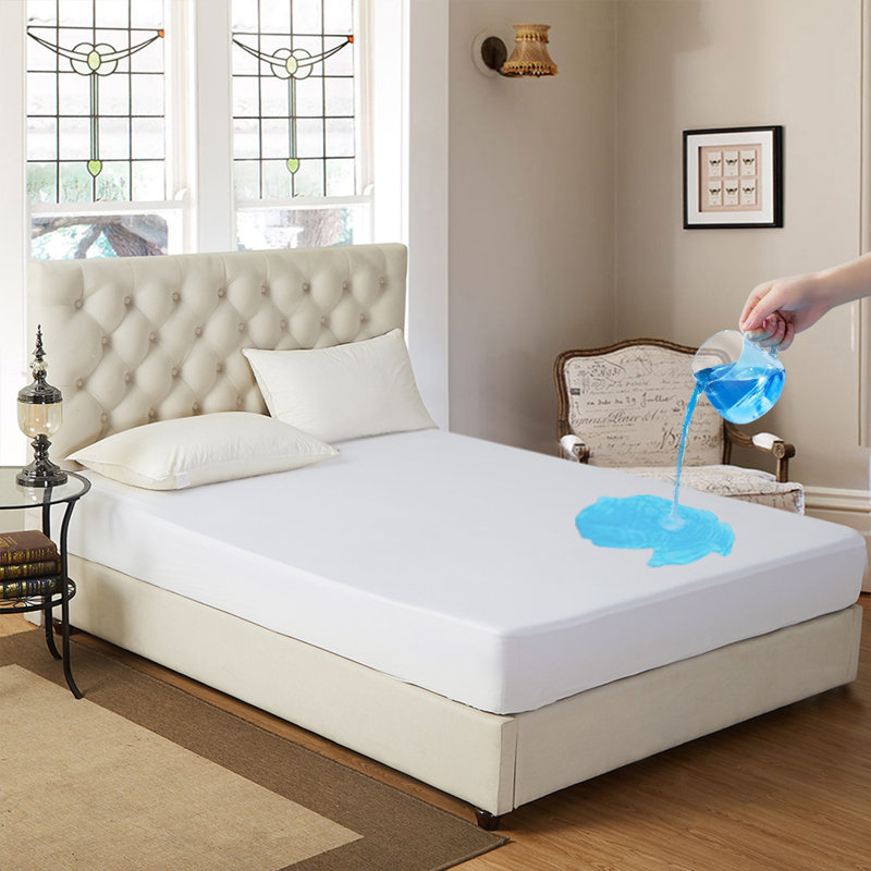 Twin White Polyester Waterproof Mattress Protector