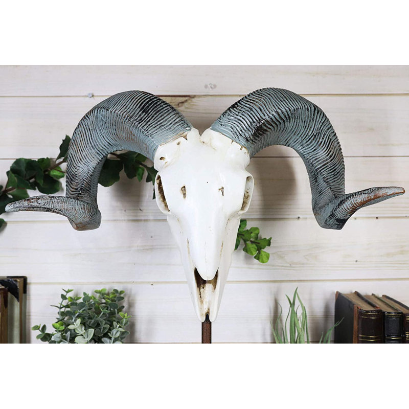 Blodgett Animals Figurines & Sculptures