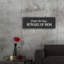  Art mural en verre «Beware Of Mom» par 36 po x 12 po-126709578