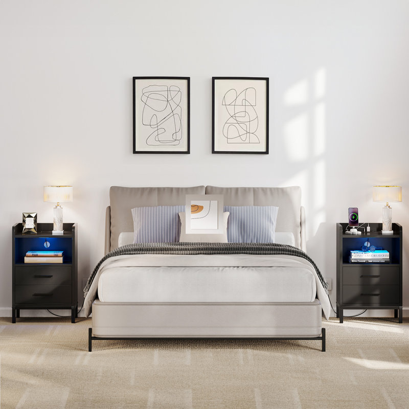 43 cm W Iron Bedside Table