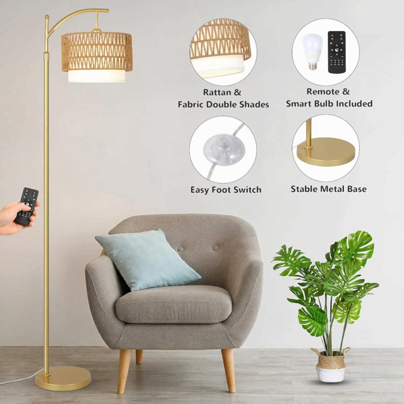 Lampe moderne sur pied en métal avec abat-jour en métal doré moderne