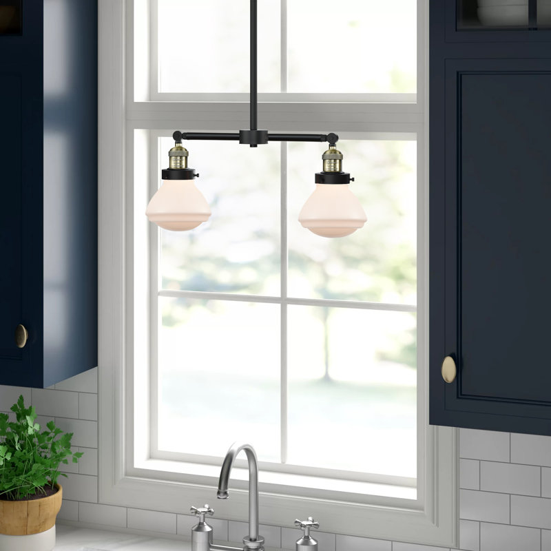 Luminaire suspendu linéaire à 2 lumières pour îlot de cuisine Chesterville, Blanc mat, Laiton antique noir