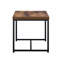 Charmante table de bout rectangulaire en bois avec attrait industriel pour les espaces élégants