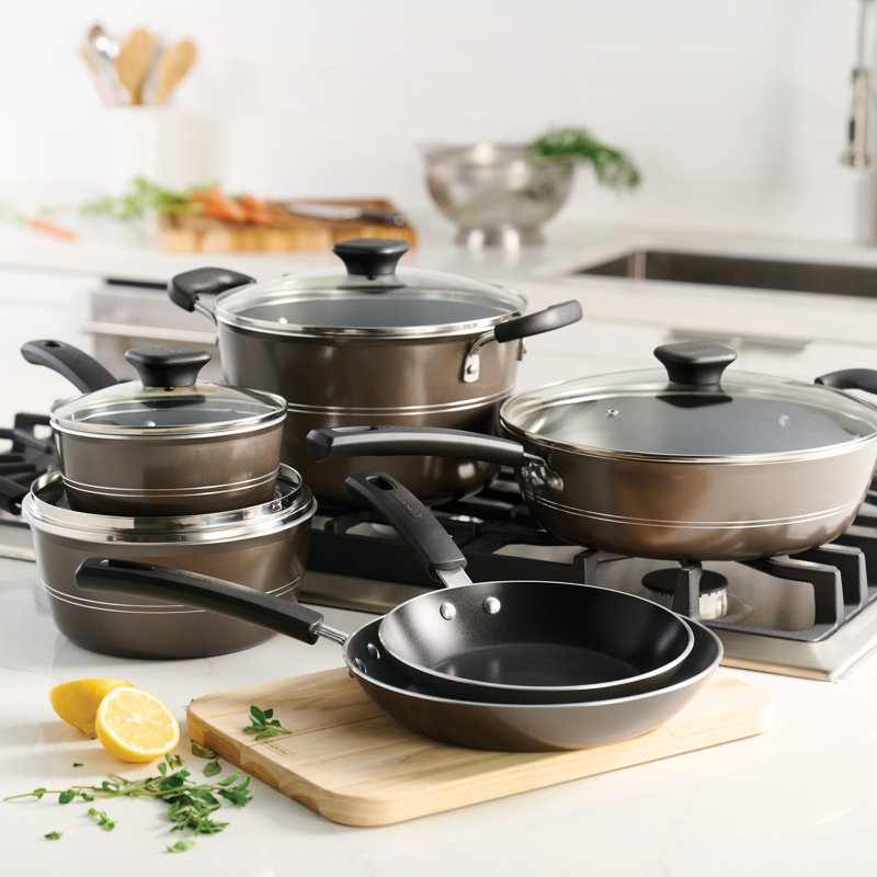 Hazelnut Aluminum Nonstick 10-Piece Cookware Set with Glass Lids