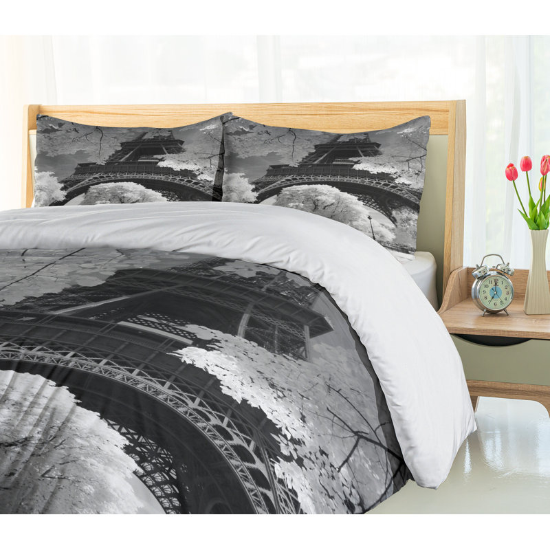 Queen Black and White Eiffel Tower Duvet Cover Set