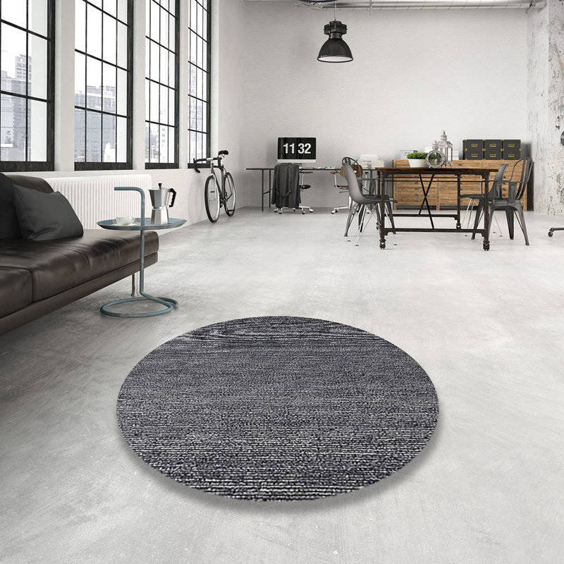 Tapis gris, Rond 4 pi