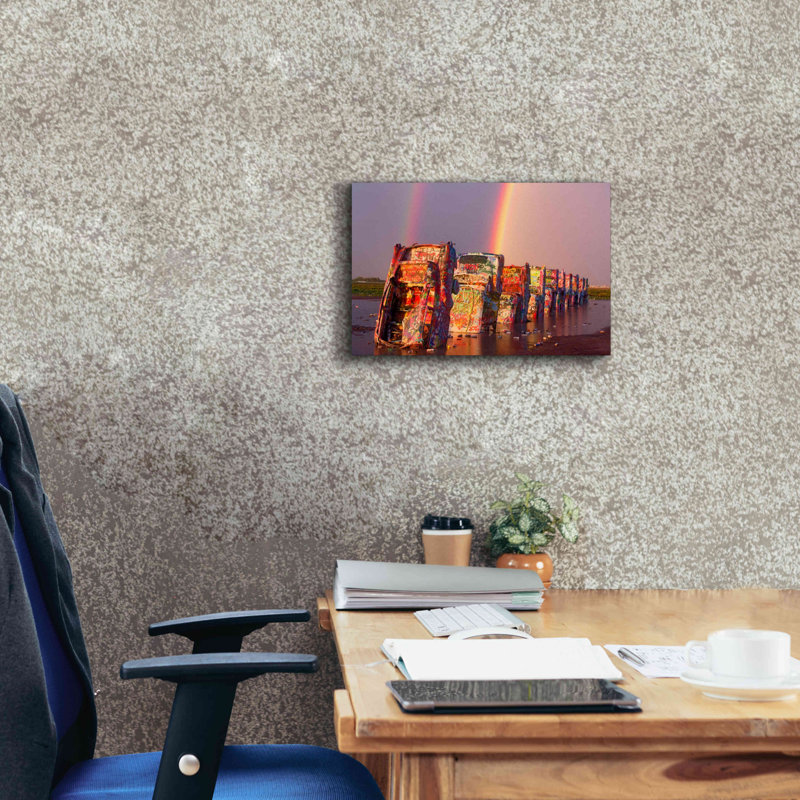 Cadillon Ranch Rainbow - Photographie sur toile tendue, H 12 po x l 18 po x P 0,75 po