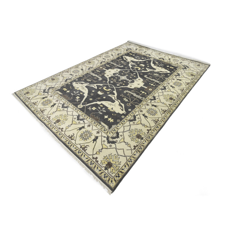 Tapis rectangulaire en laine 10 pi x 13 pi 11 po