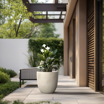 Larney Handmade Pot Planter