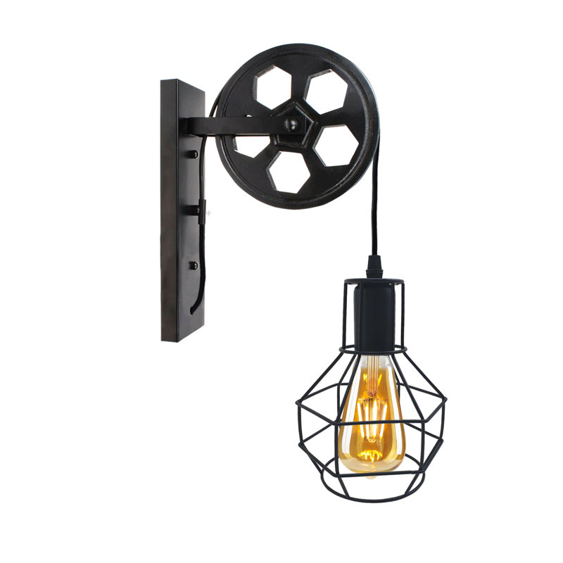 Dey Armed Sconce, Black