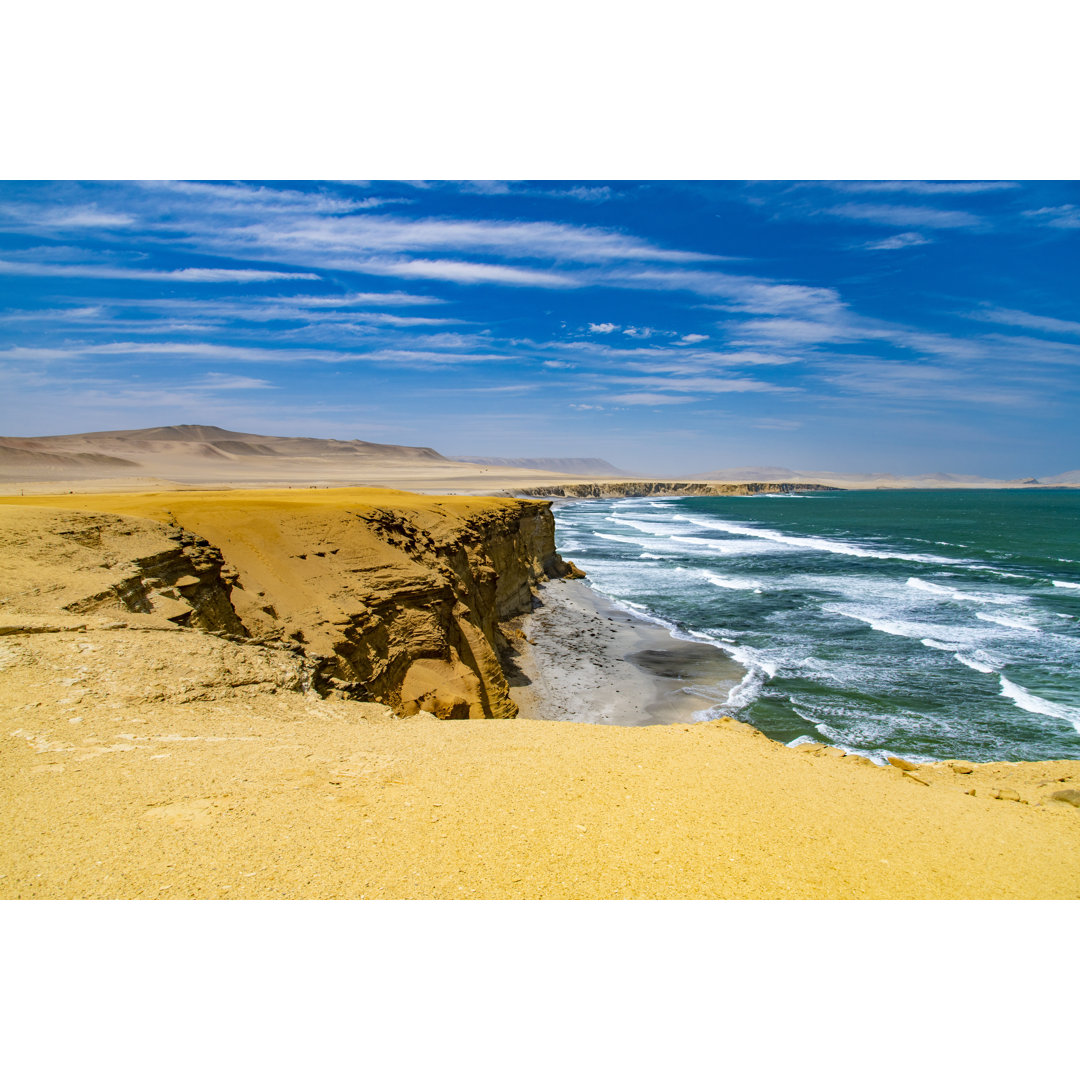 Wüste in Peru von Tobiasjo - Leinwandbild